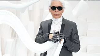 Karl Lagerfeld: "Ποτέ δεν κάπνιζα, δεν έπινα, ποτέ δεν έκανα ναρκωτικά. Δεν υπάρχει τίποτα πιο βαρετό από τους ανθρώπους που κάνουν όλα αυτά".
