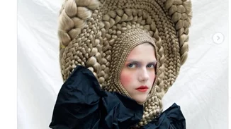 Έκθεση στο Παρίσι για "τα μαλλιά και τις τρίχες" στον δυτικό κόσμο