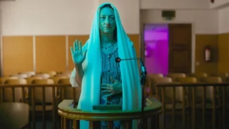 "Αδέσποτα Κορμιά"- Η διευθύντρια του Φεστιβάλ προασπίστηκε την ελευθερία του λόγου