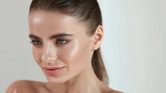 5 κρέμες που κάνουν θαύματα για τη χαλάρωση στο πρόσωπο