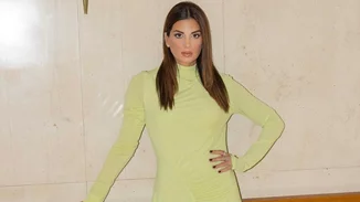 Η Σταματίνα Τσιμτσιλή με H&M φόρεμα που θα φοράς σε repeat τους επόμενους μήνες