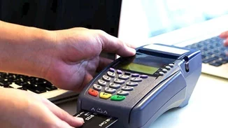 Έναν αθέατο "θησαυρό" στην ελληνική οικονομία αποκάλυψε η υποχρεωτική διασύνδεση των POS με τις ταμειακές μηχανές