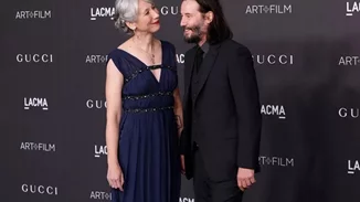 Keanu Reeves | Το τρυφερό φιλί στη σύντροφό του, Alexandra Grant, σε έξοδο τους στο Λονδίνο