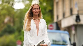 Είσαι ξανθιά; Αυτό είναι το eyeliner που θα απογειώσει το look σου