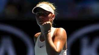 Η Κόστιουκ αρνήθηκε χειραψία με την Αζαρένκα