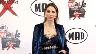 Αθηνά Οικονομάκου | Δείχνει το εντυπωσιακό χριστουγεννιάτικο δέντρο του σπιτιού της