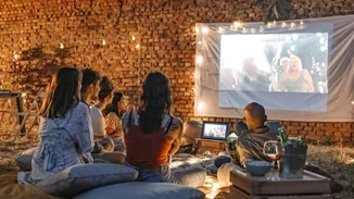 Δέκα χρυσές ευρωπαϊκές αλλοτινές κωμωδίες, για να ξεκινήσει αισιόδοξα η νέα χρονιά