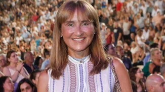 Η Μάρα Ζαχαρέα με την τάση-εμμονή των celebrities στο μανικιούρ της