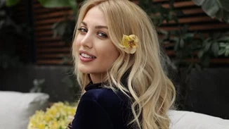 Κωνσταντίνα Σπυροπούλου | Το απλό αλλά εντυπωσιακό χτένισμα που επέλεξε για τη βάφτιση του γιου της