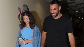 Ο Αλέξανδρος Πολυχρονιάδης για τη Μελίνα Νικολαΐδη "Η σχέση μου πάει πολύ καλά" | Η αμηχανία στην ερώτηση για τη Δέσποινα Βανδή