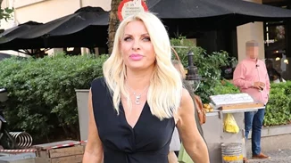 Ίδια η κόρη της Βαλέρια | Η Ελένη Μενεγάκη στο πρώτο της εξώφυλλο