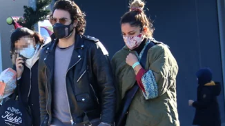 Ίαν Στρατής - Μαίρη Συνατσάκη | Πιο ερωτευμένοι από ποτέ σε νέα τους έξοδο