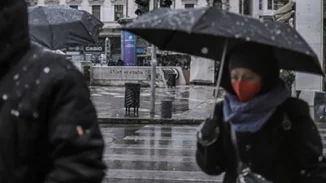 Πρόγνωση Τσατραφύλλια: Μετά τις καταιγίδες, έρχονται δύο νέα κύματα ψύχους - Χιόνια μέχρι και στην Αττική