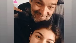 Κωνσταντίνος Καζάκος | Η πρώτη selfie με την 23χρονη σύντροφό του