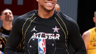 Ολυμπιακοί Αγώνες | Η στήριξη του Γιάννη Αντετοκούνμπο στον Θοδωρή Ιακωβίδη