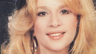 Αλίκη Βουγιουκλάκη | Ο άγνωστος έρωτάς της με τον Νίκο Μομφεράτο και η δολοφονία του