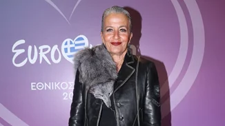 Λουκία Παπαδάκη: Με μίνι τζιν φούστα στο Κολλέγιο Αθηνών