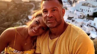 Η Βαλεντίνη Παπαδάκη μάς έδειξε το μονόπετρο που της χάρισε ο Κώστας Σόμμερ