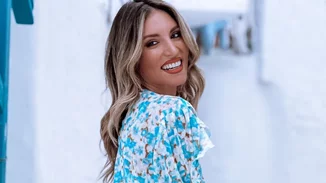 Αθηνά Οικονομάκου | Η σπάνια φωτογραφία με τον στιλάτο μπαμπά της