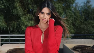 Η Ηλιάνα Παπαγεωργίου φόρεσε ένα power suit στο πιο κομψό χρώμα της σεζόν