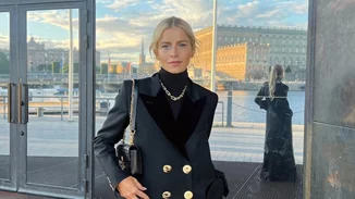 Very demure, Very mindful | Πώς μεταφράζεται στιλιστικά το νέο TikTok trend;