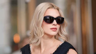 Σκέφτεσαι να κάνεις μια αλλαγή στα μαλλιά σου; Αυτό είναι το χρώμα που υιοθετούν τώρα τα it girls