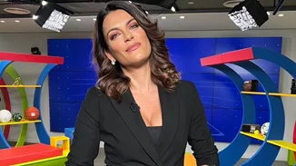 Η Χριστίνα Βραχάλη επέστρεψε στη δουλειά μετά τον ερχομό της κόρης της | Έτσι είναι το σώμα της