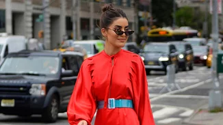 5 καλοκαιρινές αποχρώσεις που θα αναδείξουν υπέροχα το μαύρισμά σου