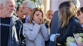 Μητέρα της 21χρονης Έμμας | "Είναι άδικο, το μόνο που θέλω είναι το παιδί μου πίσω"