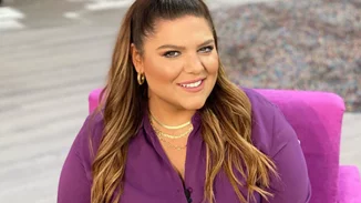 Δανάη Μπάρκα | Η παρουσιάστρια άλλαξε τα μαλλιά της