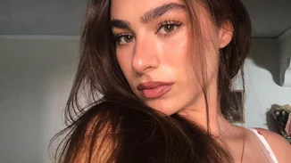 Η Χρύσα Μιχαλοπούλου μιλά πρώτη φορά για την σχέση της με τον Λεωνίδα Κουτσόπουλο