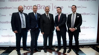 Sym.posh!um 2 | H εκδήλωση του ομίλου HotelBrain