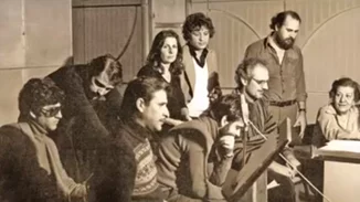 Η επαναστατική ραδιοφωνική εκπομπή "Εδώ Λιλιπούπολη" παραδίδει ακόμα μαθήματα δημοσιογραφίας