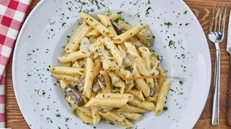 "Γεύμα σε ιταλικό; Δεν μπορώ, κάνω δίαιτα": Απαντάμε στους δημοφιλέστερους μύθους για τα ζυμαρικά