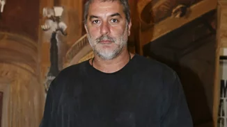 Βασίλης Μπισμπίκης | Η φωτογραφία με τον γιο του και το συγκινητικό μήνυμα για την επέτειο της τραγωδίας των Τεμπών