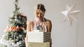 Last Minute Gifts | Τα καλύτερα χριστουγεννιάτικα δώρα ομορφιάς κάτω των 20€