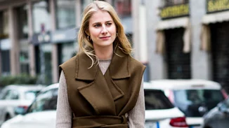 Ανακαλύψαμε τα H&M μποτάκια που ταιριάζουν με τα πάντα και δεν είναι μαύρα