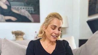 Τζένη Μπότση | Μαγείρεψε για την Αλίκη και τις φίλες της από το μποστάνι του σπιτιού τους