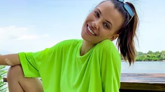 Γενέθλια για τη Λάουρα Νάργες | Η ηλικία της και το μήνυμα με αφορμή τις πυρκαγιές