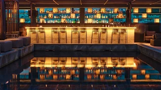 Sky high dining | Tο 10 Urban Roof είναι το νέο αγαπημένο hot spot στην Αθήνα