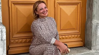 Η Νάνσυ Ζαμπέτογλου με την πιο κομψή jupe culotte για το γραφείο από τη Zara