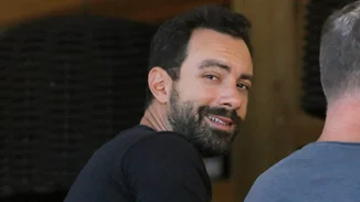 O Σάκης Τανιμανίδης συνάντησε τον Λευτέρη Πετρούνια λίγο πριν τον γάμο του με την Βασιλική Μιλλούση