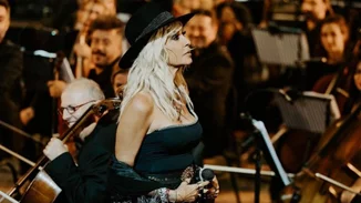 Άννα Βίσση | Με την αδερφή της Nίκη σε εκδήλωση στην Κύπρο