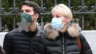 Nατάσα Παζαΐτη | Σε σπάνια δημόσια εμφάνιση με τον γιο της, Αλέξανδρο
