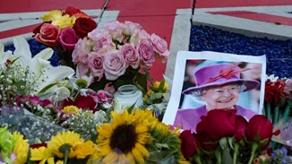 Live η κηδεία της βασίλισσας Ελισάβετ - Οι αφίξεις των επισήμων - Το πρόγραμμα των 13 ωρών