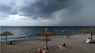 Από καύσωνας... φθινόπωρο | Ακραία αλλαγή με μπουρίνια και πτώση της θερμοκρασίας - Πού θα εκδηλωθούν σήμερα καταιγίδες