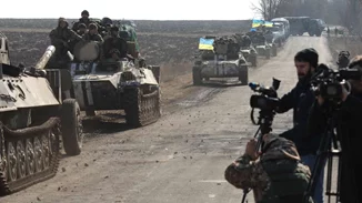 Σε εμπόλεμη ζώνη, πρώτη φορά