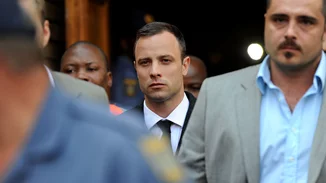 Oscar Pistorius | Η μητέρα της δολοφονημένης συντρόφου του αποκαλύπτει τον λόγο που την σκότωσε
