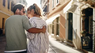 Αστρολογικές προβλέψεις | Ποια ζώδια θα έχουν μία όμορφη Παρασκευή;