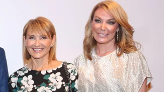 Τατιάνα Στεφανίδου και Μάρα Ζαχαρέα σε κοινή βραδινή έξοδο με glamorous τουαλέτες